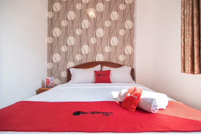 فندق Reddoorz @ Pham Ngu Lao Street 4 مدينة هوشي منه المظهر الخارجي الصورة