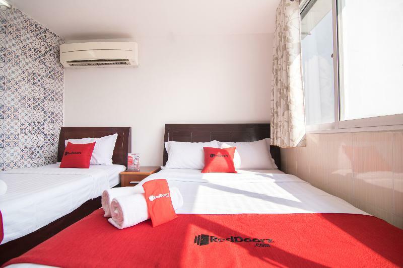 فندق Reddoorz @ Pham Ngu Lao Street 4 مدينة هوشي منه المظهر الخارجي الصورة